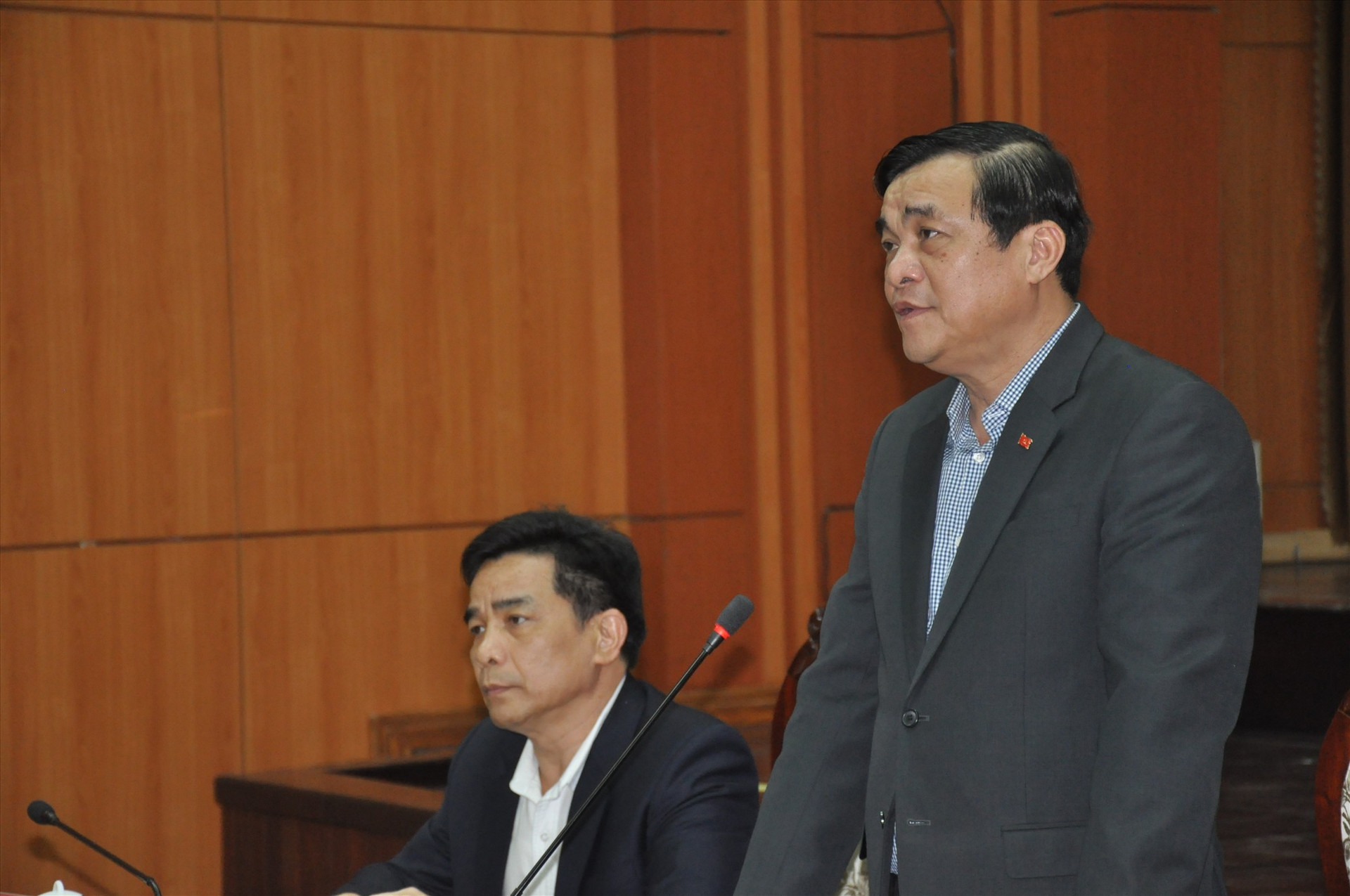 Ủy viên Trung ương Đảng, Bí thư Tỉnh ủy Phan Việt Cường phát biểu tại buổi gặp mặt. Ảnh: N.Đ