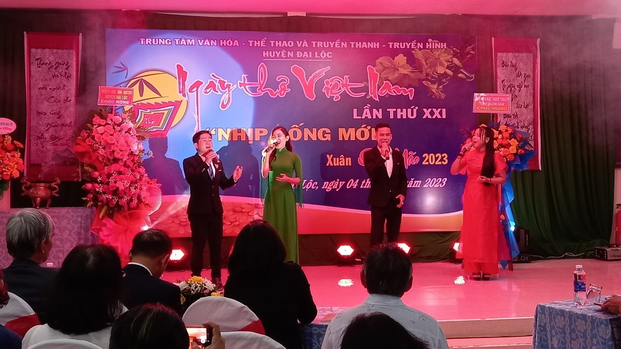 Ngày 4/2/2023, Trung tâm VHTT-TTTH Đại Lộc tổ chức Ngày thơ Việt Nam lần thứ XXI.