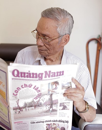 Nhà thơ Tường Linh.