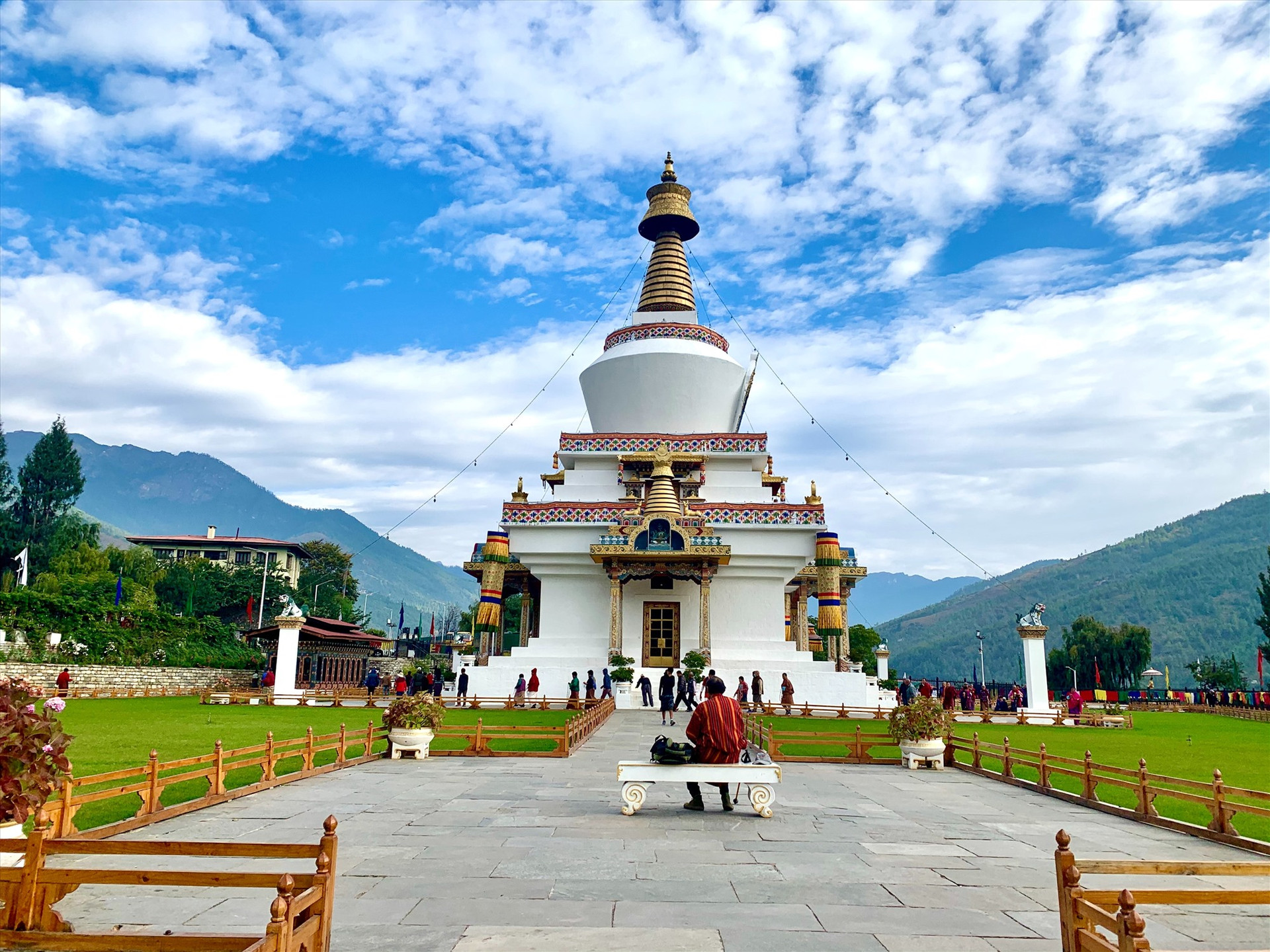 Khách du lịch trở lại Bhutan. Ảnh: UNDP