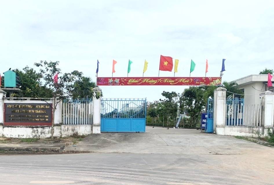 Trung tâm Giáo dục nghề nghiệp vận tải Quảng Nam (địa chỉ khối 7A, phường Điện Nam Đông, thị xã Điện Bàn)