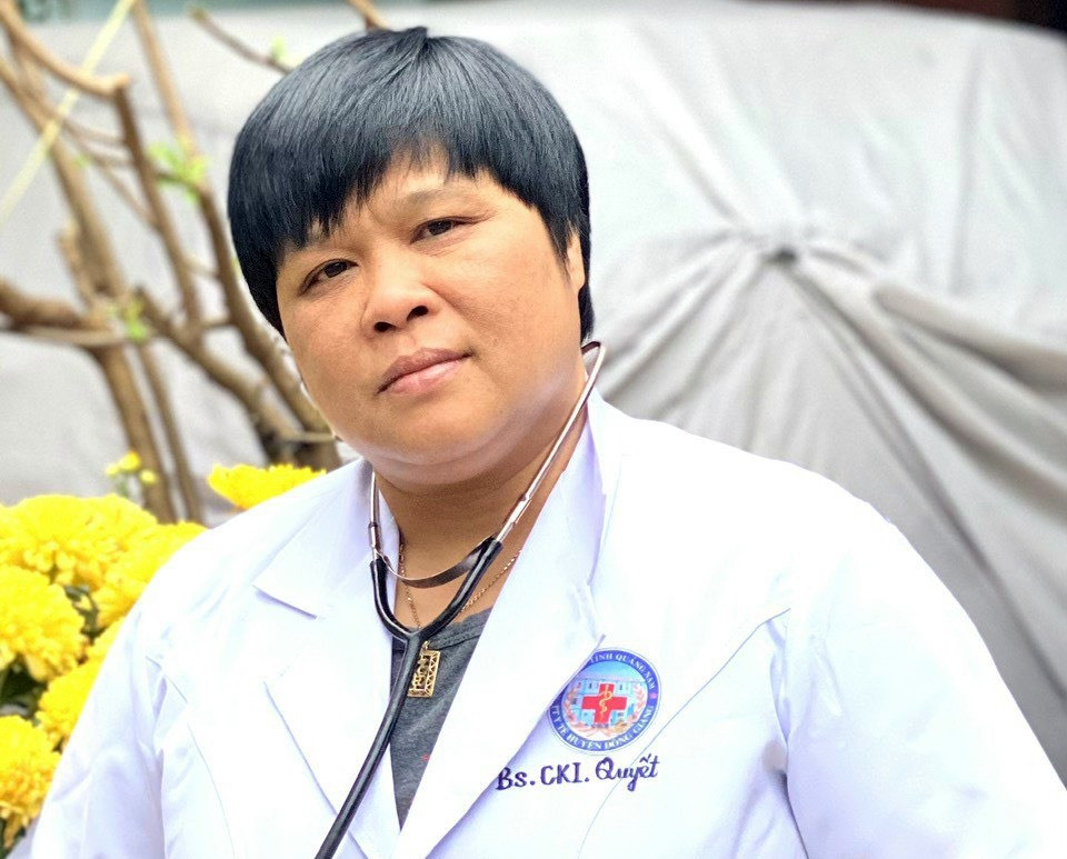 Bác sĩ Lê Thị Quyết - người đã 25 năm gắn bó với công tác chăm sóc sức khỏe người dân miền núi. Ảnh: T.Q