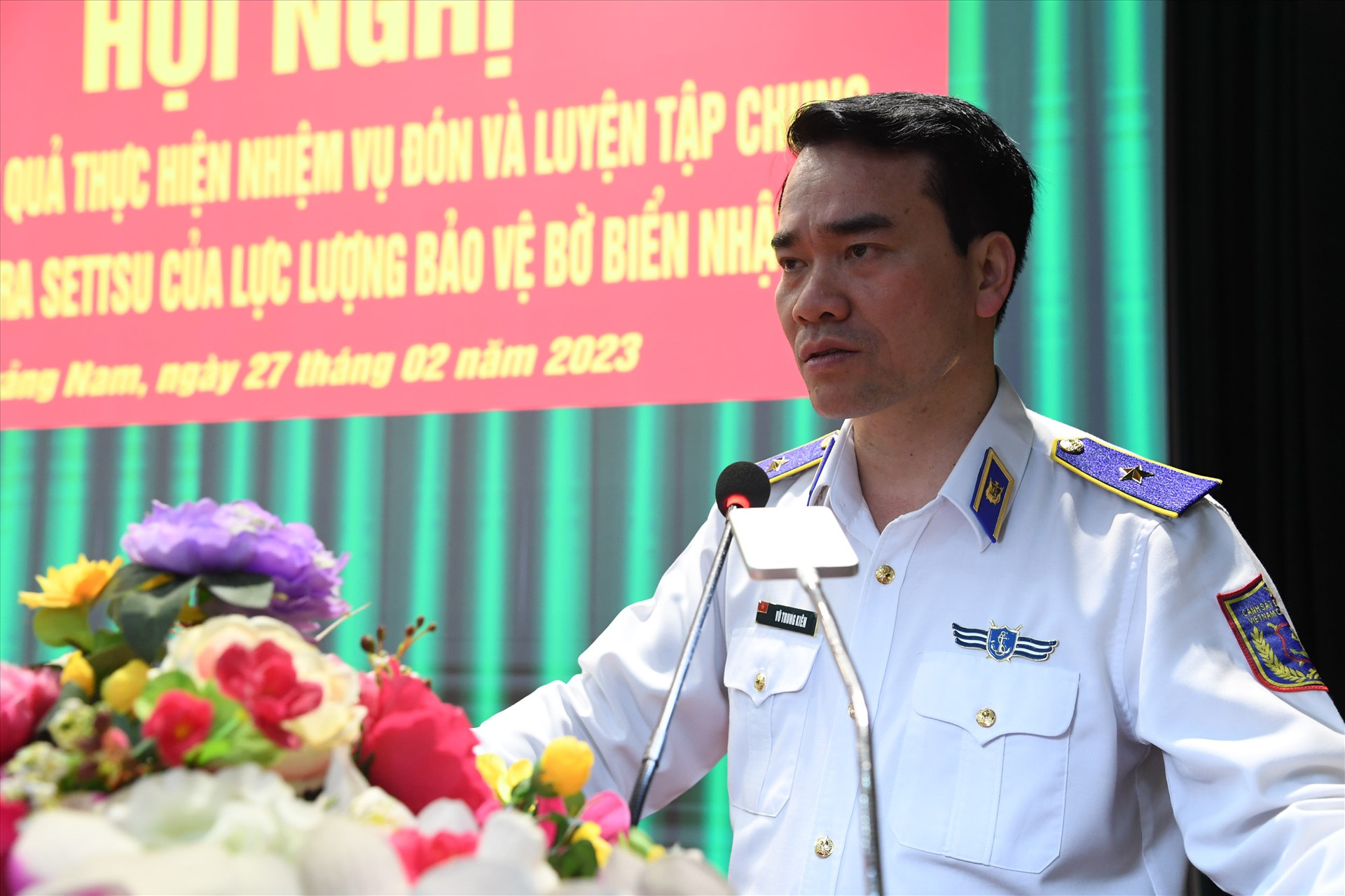 Thiếu tướng Vũ Trung Kiên - Phó Tư lênh Pháp luật Cảnh sát biển phát biểu chỉ đạo tại hội nghị. Ảnh: P.V
