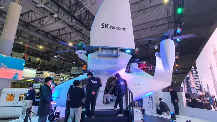 SK Telecom đang tìm cách đa dạng hóa mô hình kinh doanh sang các lĩnh vực mới bao gồm taxi bay và trí tuệ nhân tạo. Ảnh: CNBC.
