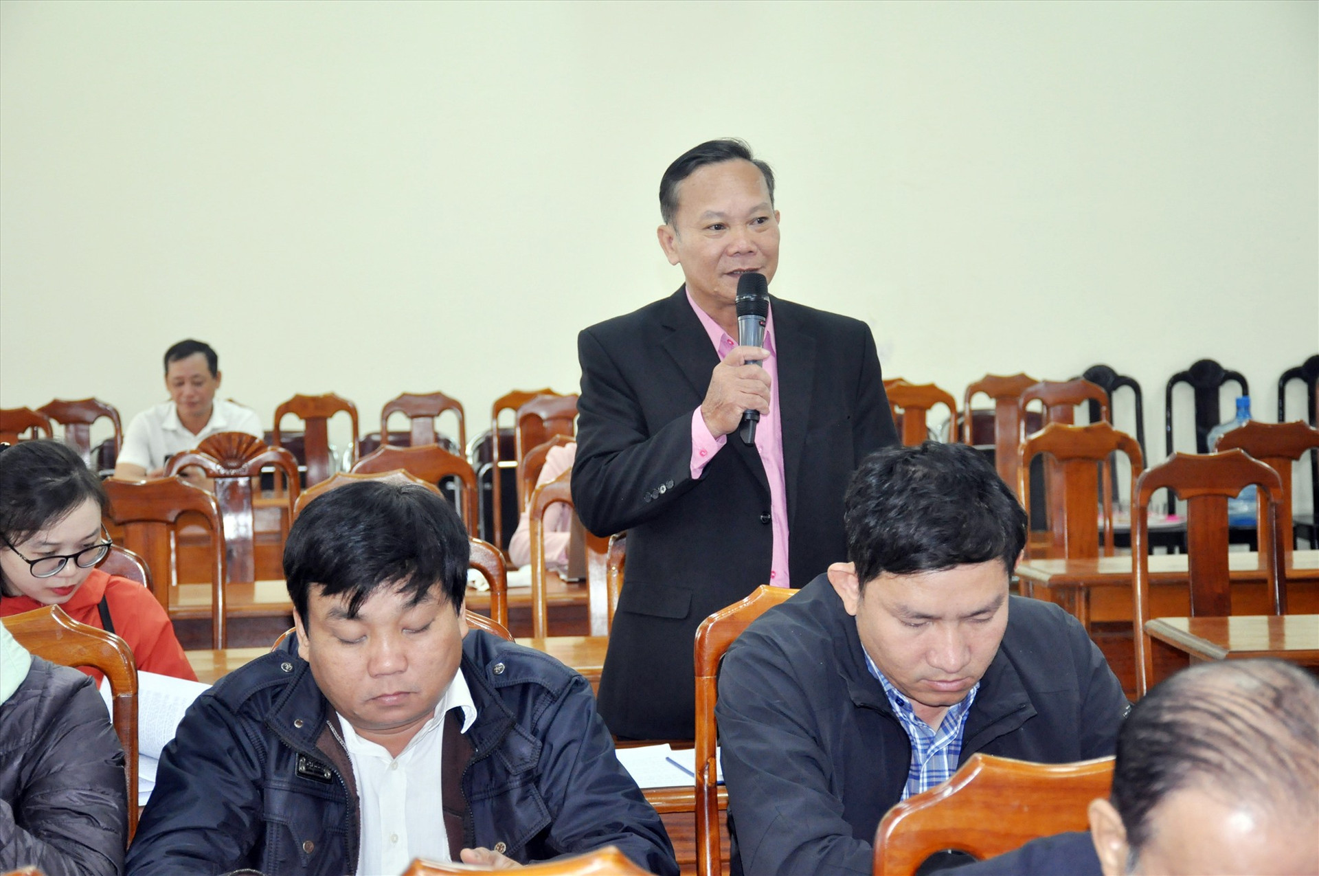 Đại biểu phát biểu góp ý tại diễn đàn do Ủy ban MTTQ Việt Nam TP.Tam Kỳ tổ chức. Ảnh: N.Đ