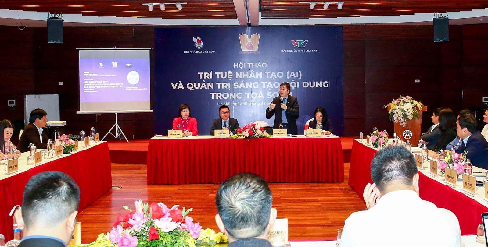 Quang cảnh hội thảo.