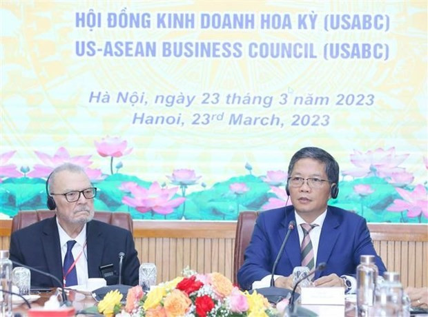 Head of the Party Central Committee’s Economic Commission Tran Tuan Anh speaks at the event (Photo: VNA)