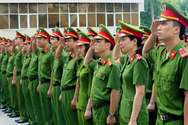 Bộ Công an quyết định hạ điều kiện sơ tuyển chiều cao với thí sinh vùng sâu, vùng xa, biên giới hải đảo. Ảnh: TTXVN