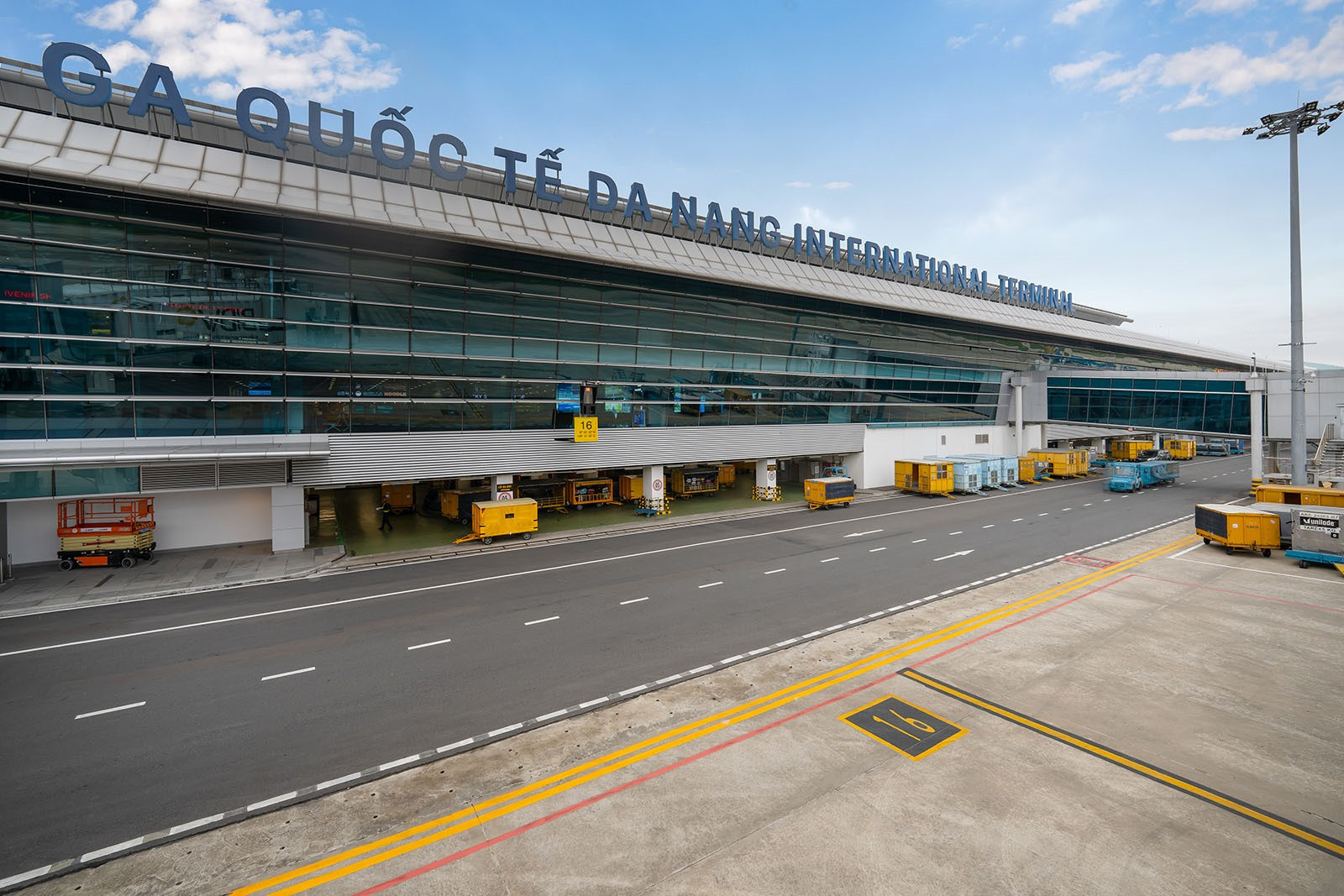 Toàn cảnh Nhà ga quốc tế Sân bay Đà Nẵng. Ảnh XL