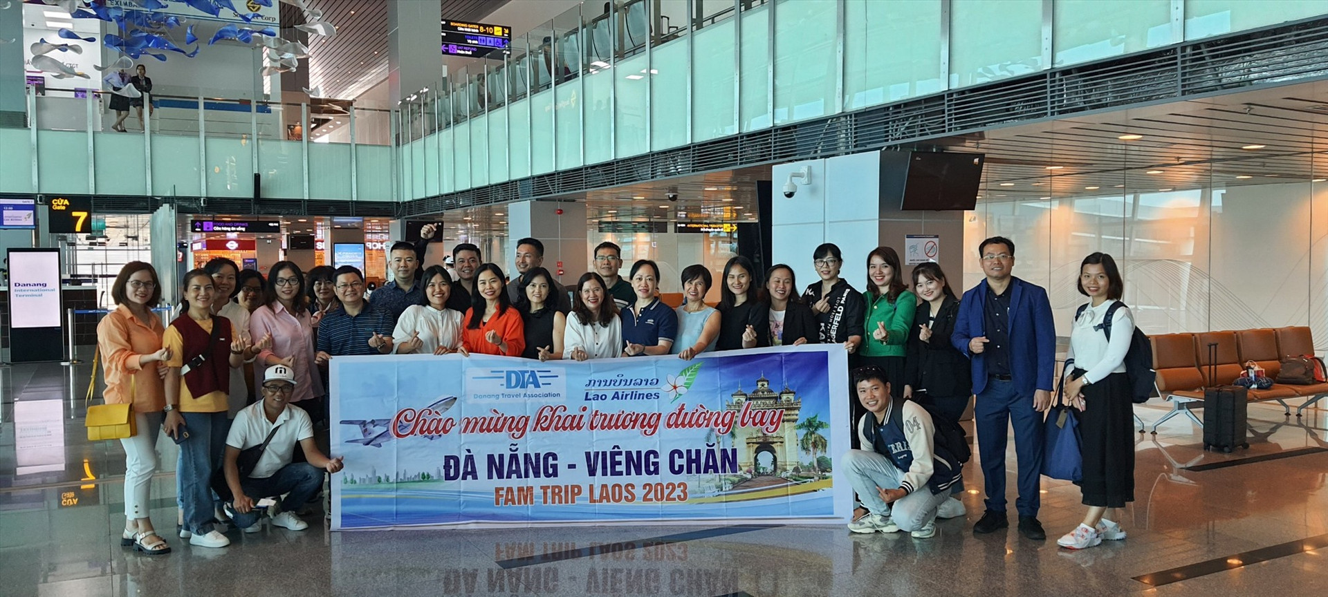 Đoàn Famtrip khảo sát du lịch tại Lào