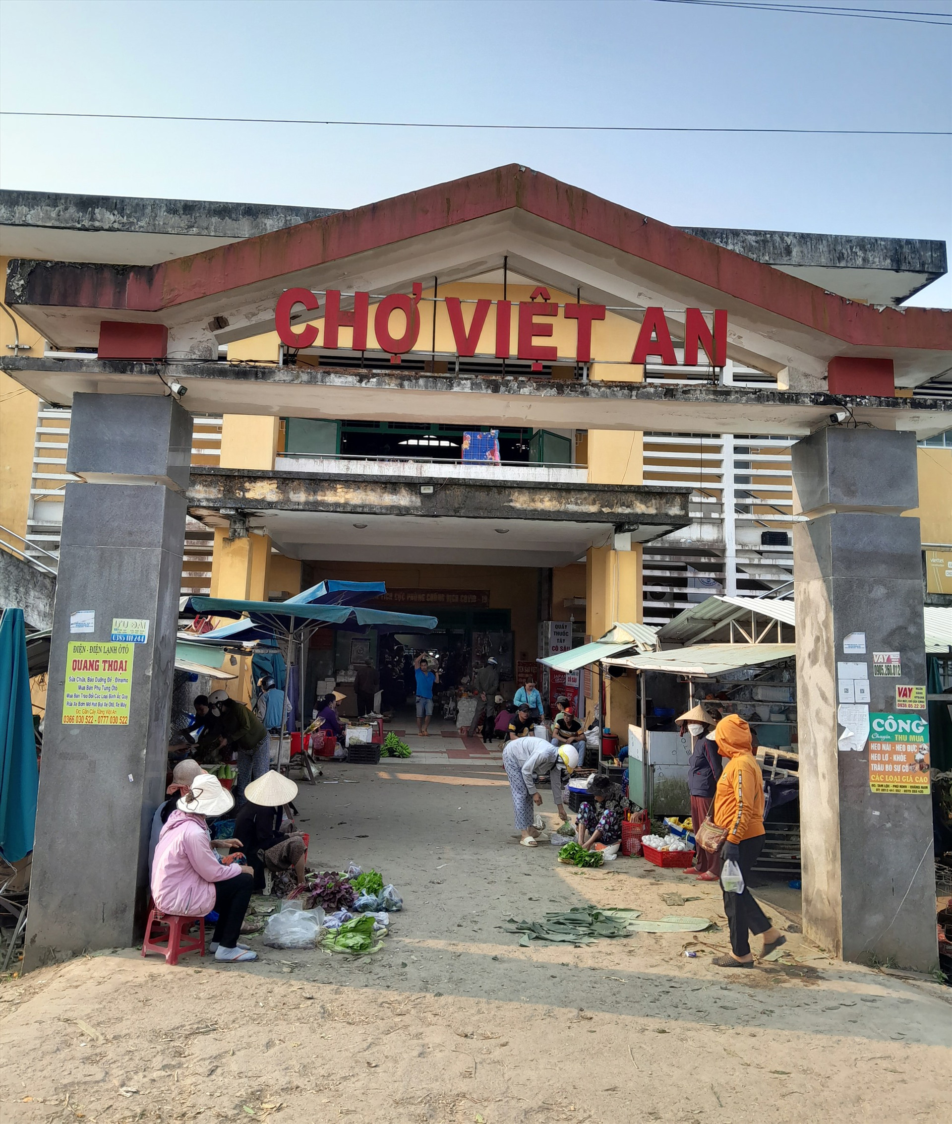 Một góc chợ Việt An. Ảnh: T.A