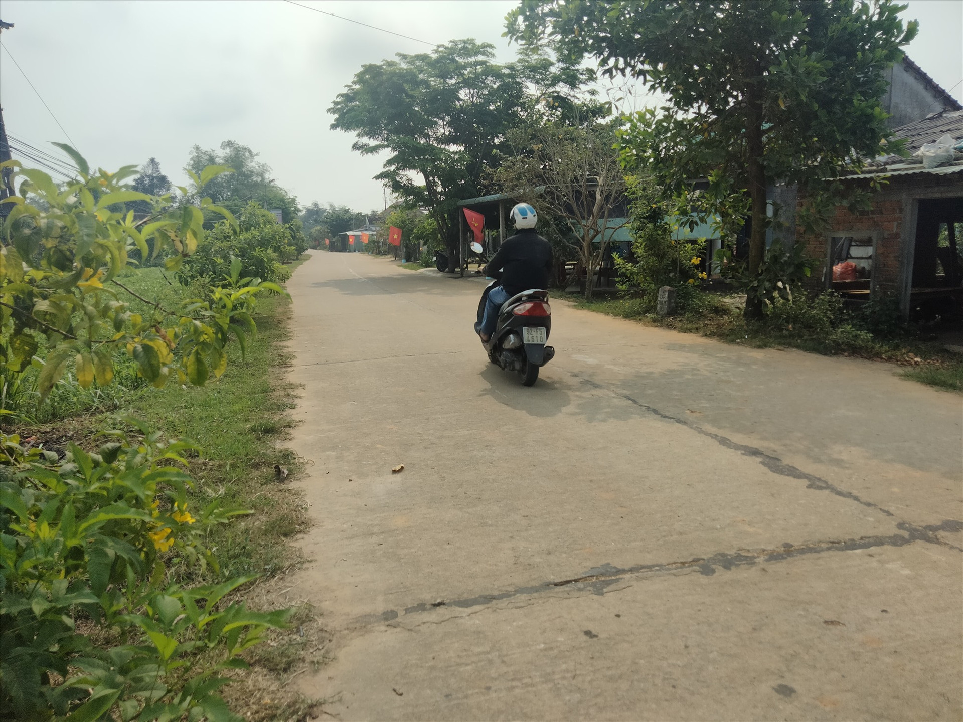 Nhiều tuyến đường trên địa bàn thôn An Lộc xã Bình Định Nam đã được bê tông hóa khang trang