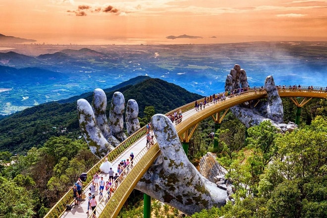 Đà Nẵng - địa điểm du lịch hấp dẫn du khách trong nước và quốc tế.