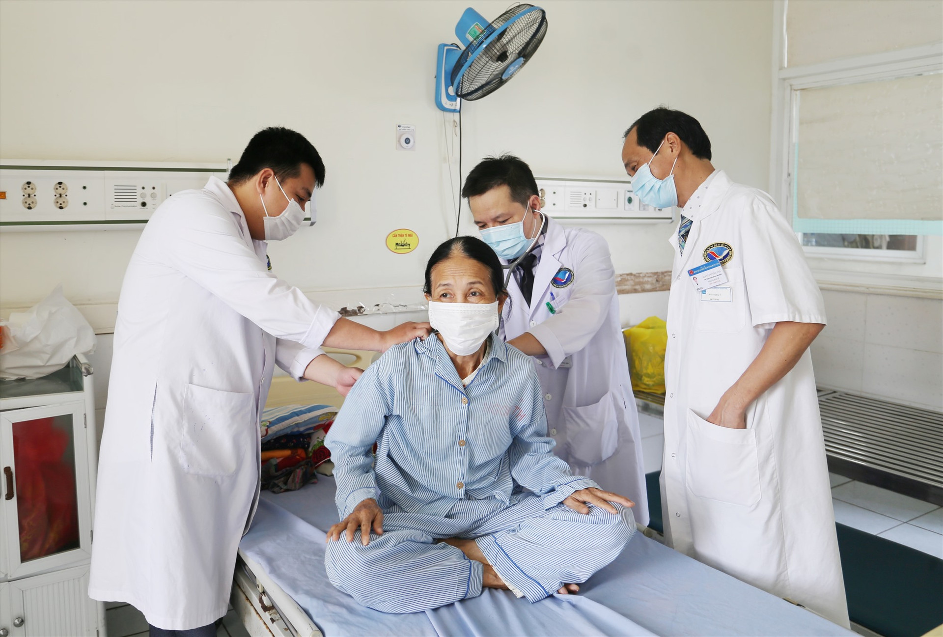 Bà Trần Thị Cẩm Nhung đã thuyên giảm ho ra máu sau 10 năm. Ảnh: P.T