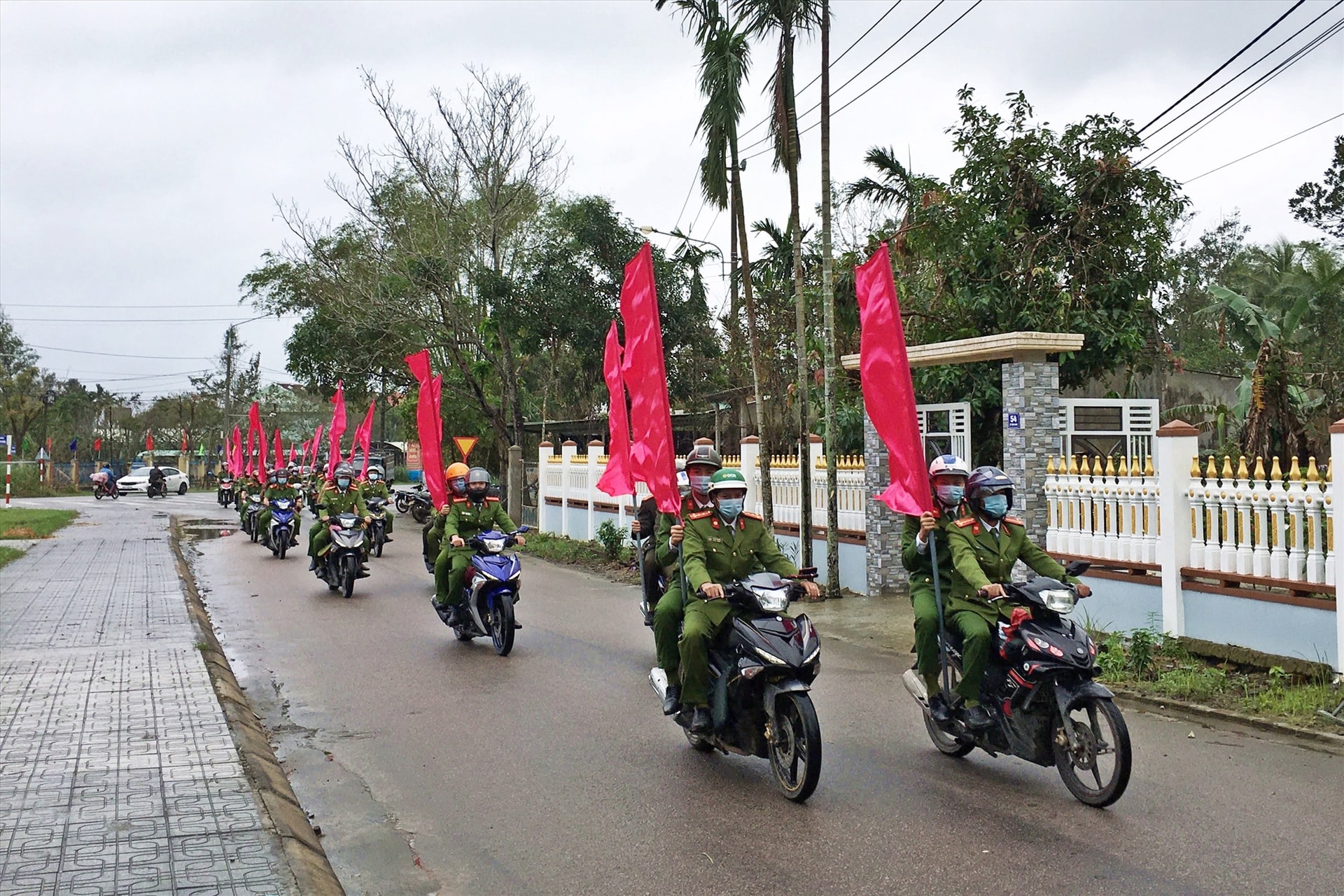 Ban ATGT tỉnh đề nghị thực hiện hiệu quả công tác tuyên truyền Năm ATGT 2023 theo chủ đề “Thượng tôn pháp luật để xây dựng văn hóa giao thông an toàn”. Ảnh: Đ.Y