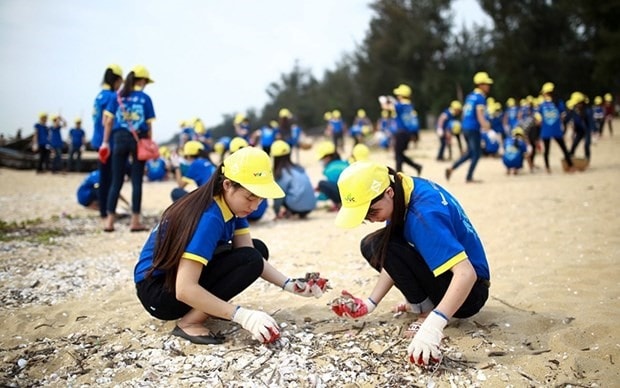 Notably, 100% of hazardous waste and household solid waste in coastal urban areas will be collected and treated in line with environmental standards. (Photo: baovemoitruong.org.vn)