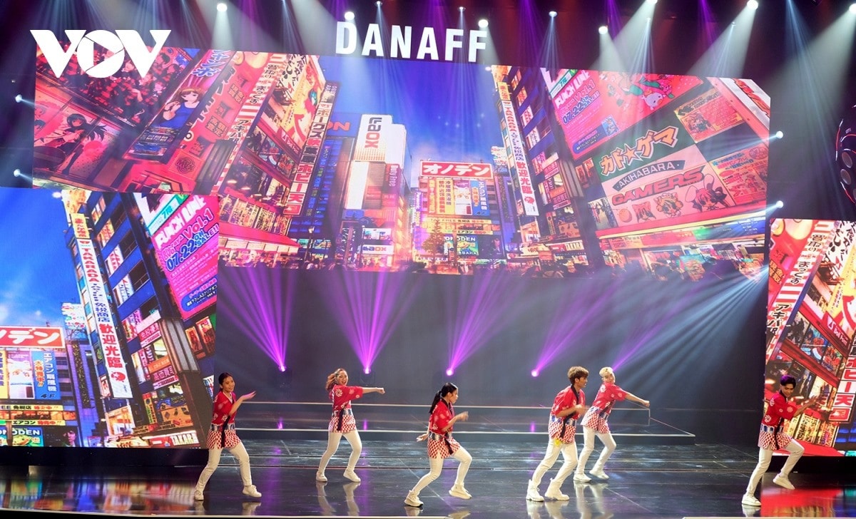 A dance performance at the opening ceremony of the first Da Nang Asian Film Festival (DANAFF).