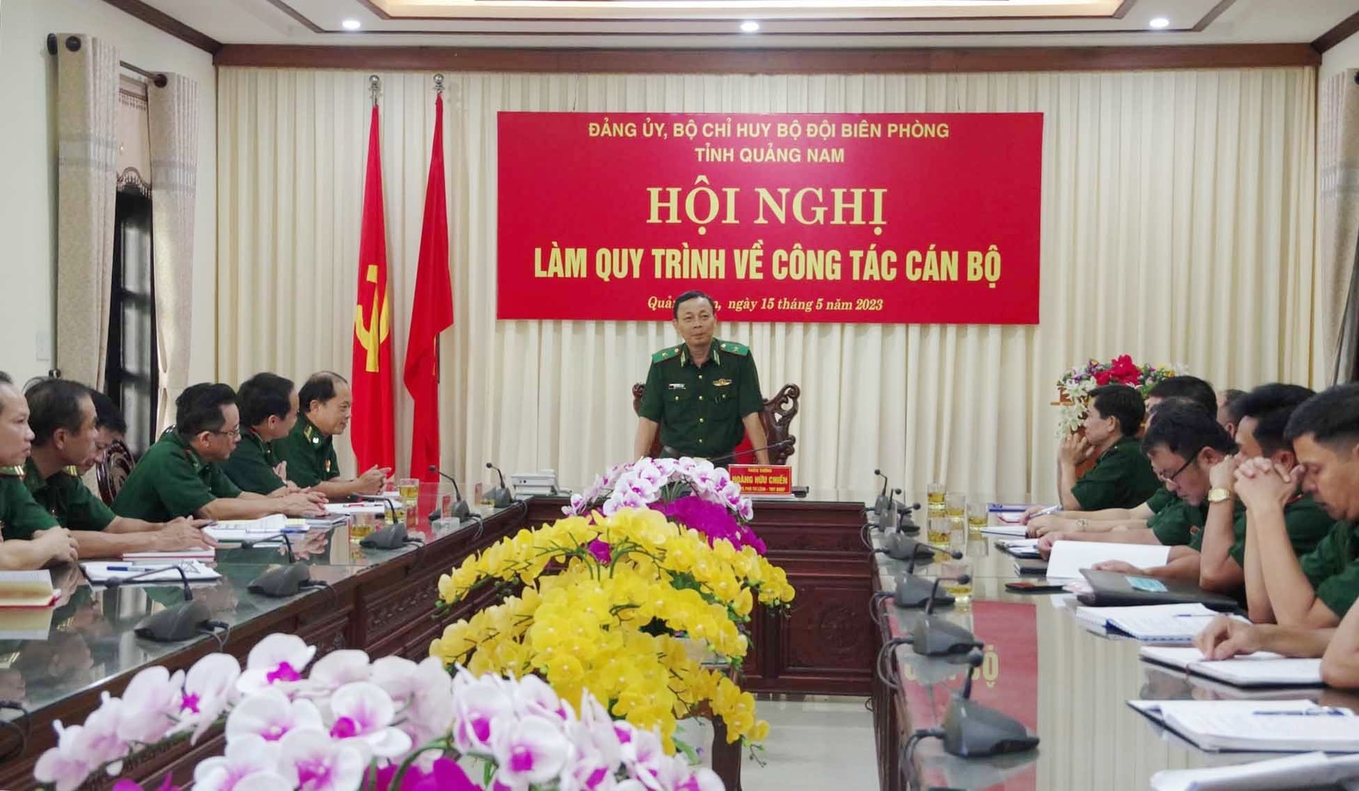 Quang cảnh buổi làm việc. Ảnh: HUỲNH CHÍN