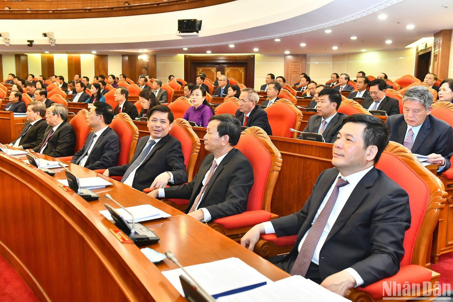 Các đại biểu dự phiên bế mạc hội nghị.