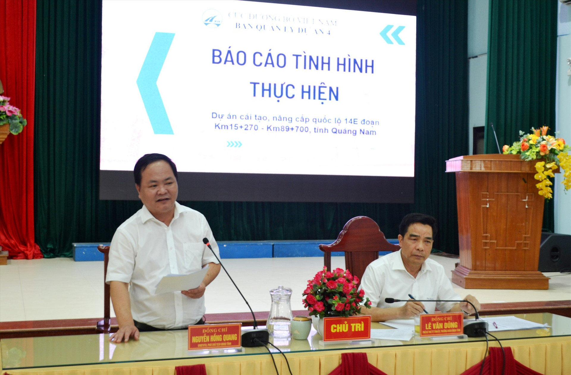 Phó Chủ tịch UBND tỉnh Nguyễn Hồng Quang yêu cầu tập trung cao nhất cho công tác GPMB phục vụ dự án. Ảnh: CT