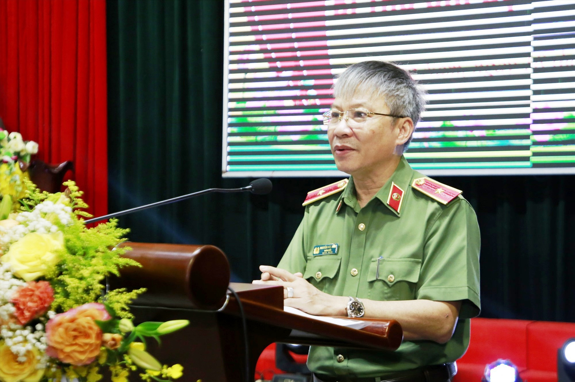 Thiếu tướng Nguyễn Đức Dũng phát biểu khai mạc hội thi. Ảnh: T.C