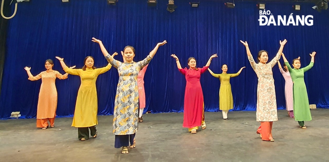 Tiết mục múa 