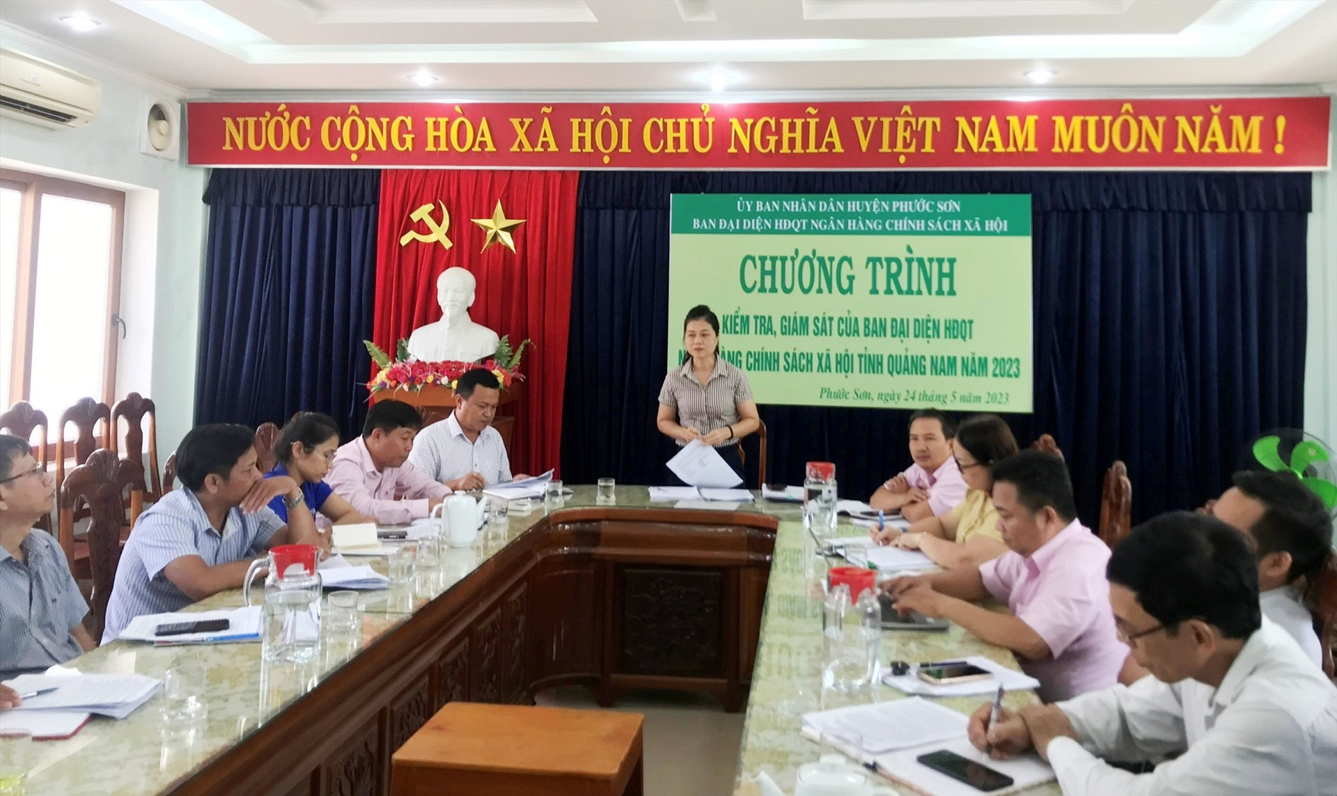 giám sát việc thực hiện tín dụng chính sách tại huyện Phước Sơn.