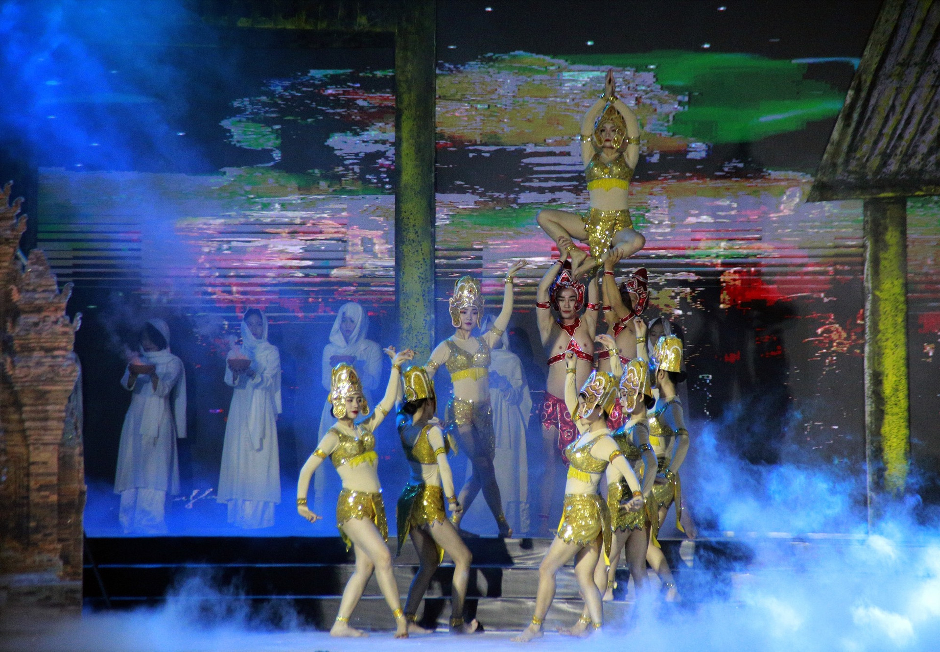 Sản phẩm “Huyền thoại Apsara” sẽ được trình diễn tại sự kiện “Những ngày văn hóa đồng hương Quảng Nam tại TP.Hồ Chí Minh“. Ảnh: H.QUÂN