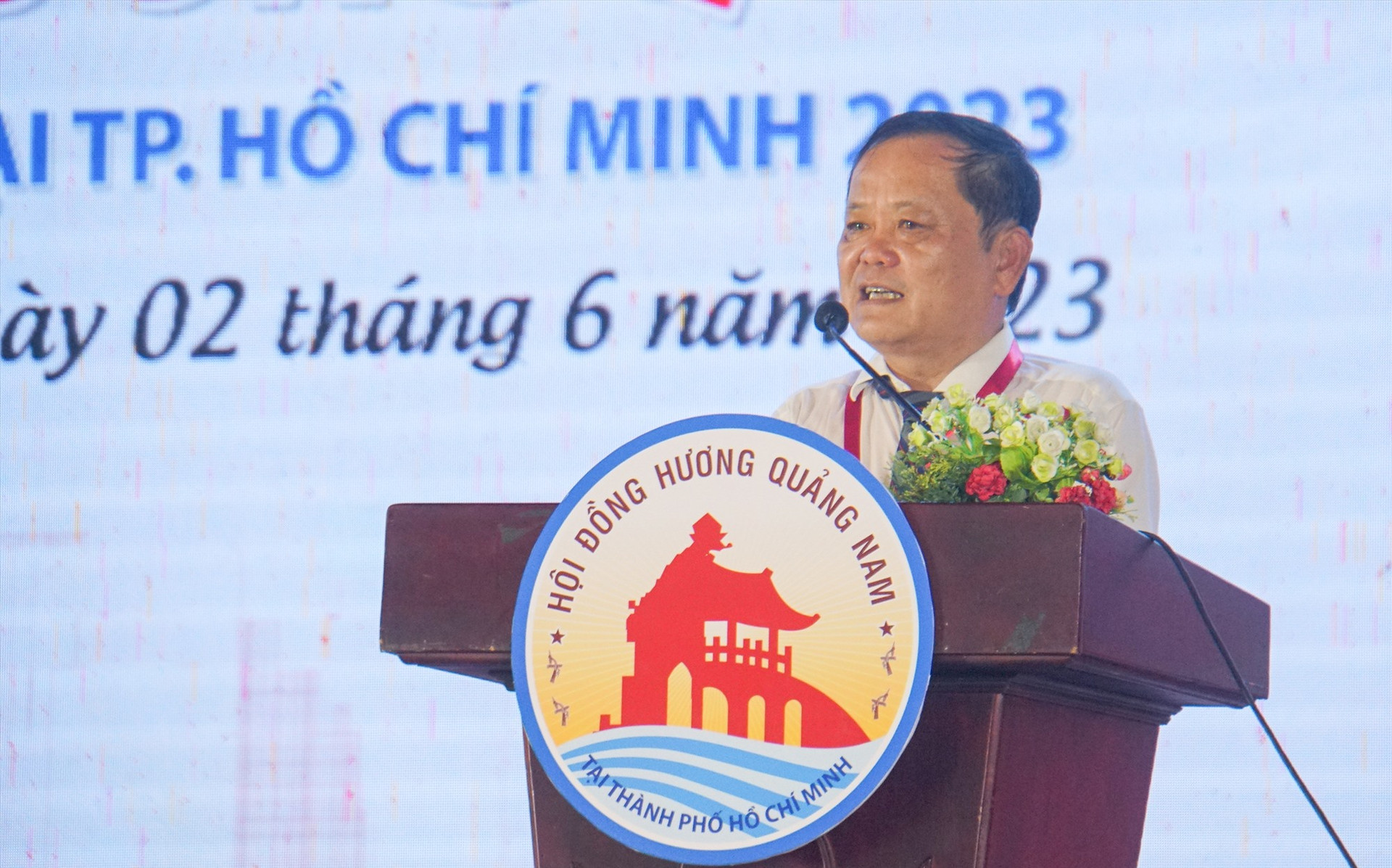 Ông Mai Phúc - Chủ tịch HĐH Quảng Nam tại TP.Hồ Chí Minh phát biểu khai mạc sự kiện. Ảnh: Q.L
