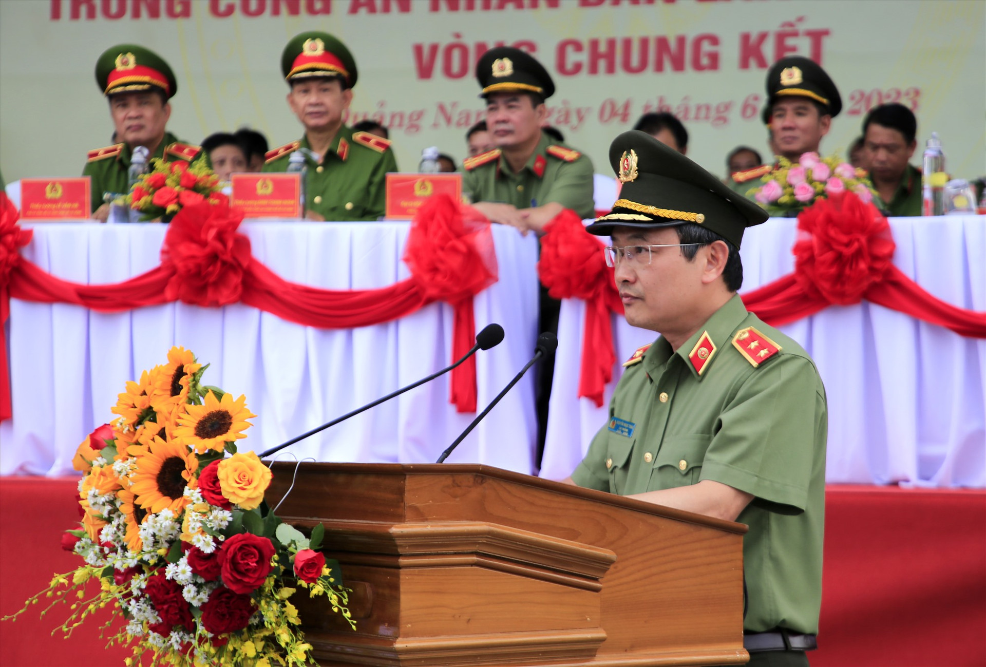Trung tướng Nguyễn Ngọc Toàn - Cục trưởng Cục Công tác Đảng và công tác Chính trị (Bộ Công an) phát biểu tại lễ khai mạc