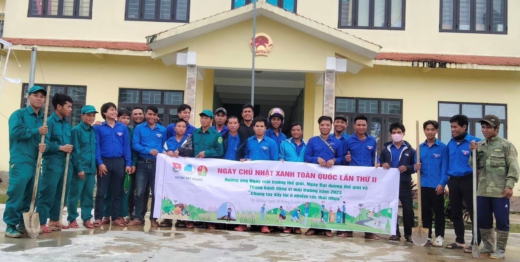 Tay Giang youth responding to World Environment Day 2023