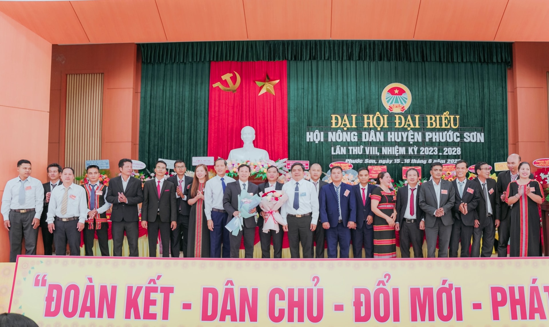 Ban Chấp hành Hội Nông dân huyện Phước Sơn khóa VIII