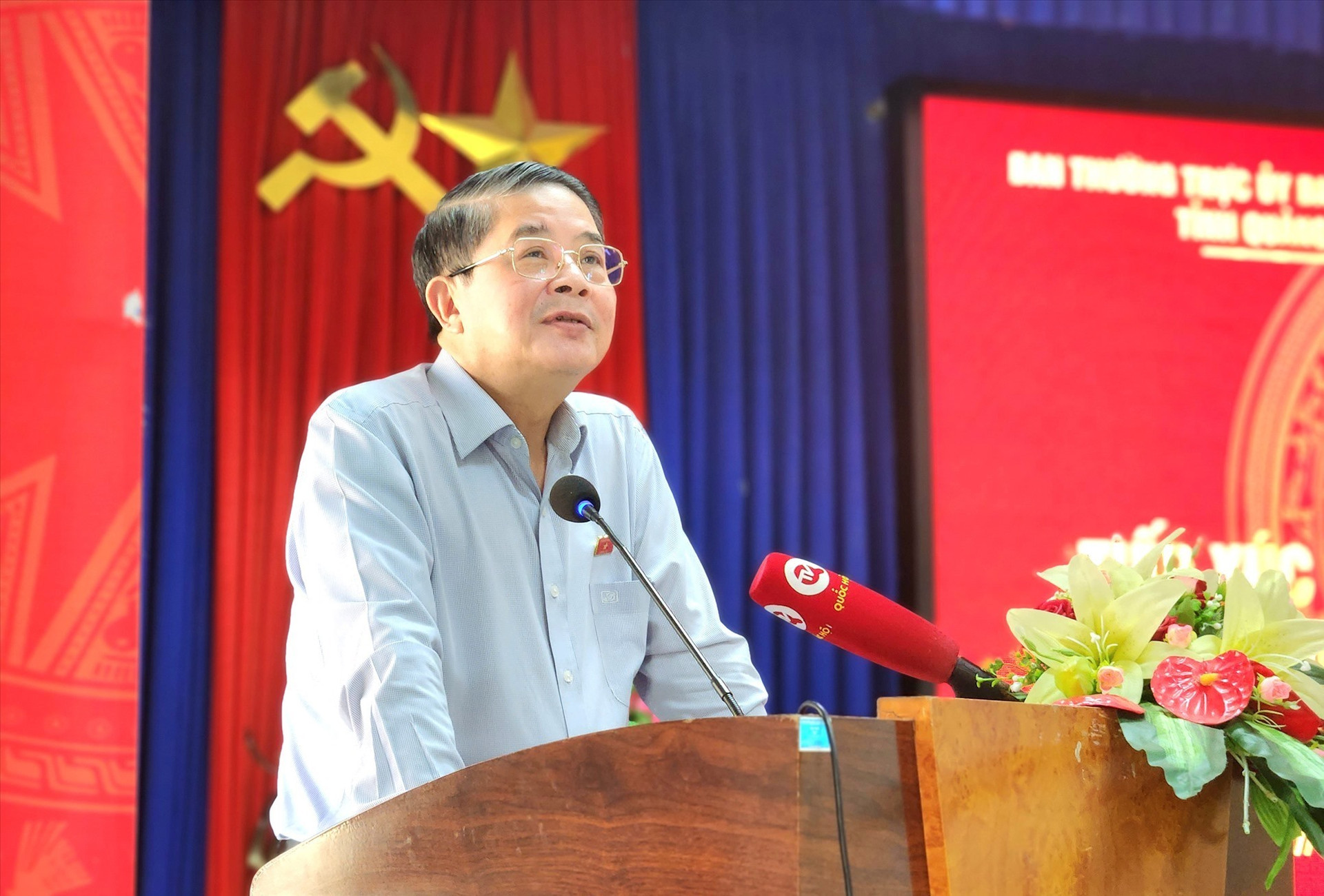 Phó Chủ tịch Quốc hội Nguyễn Đức Hải phát biểu tại buổi tiếp xúc. Ảnh: Q.T