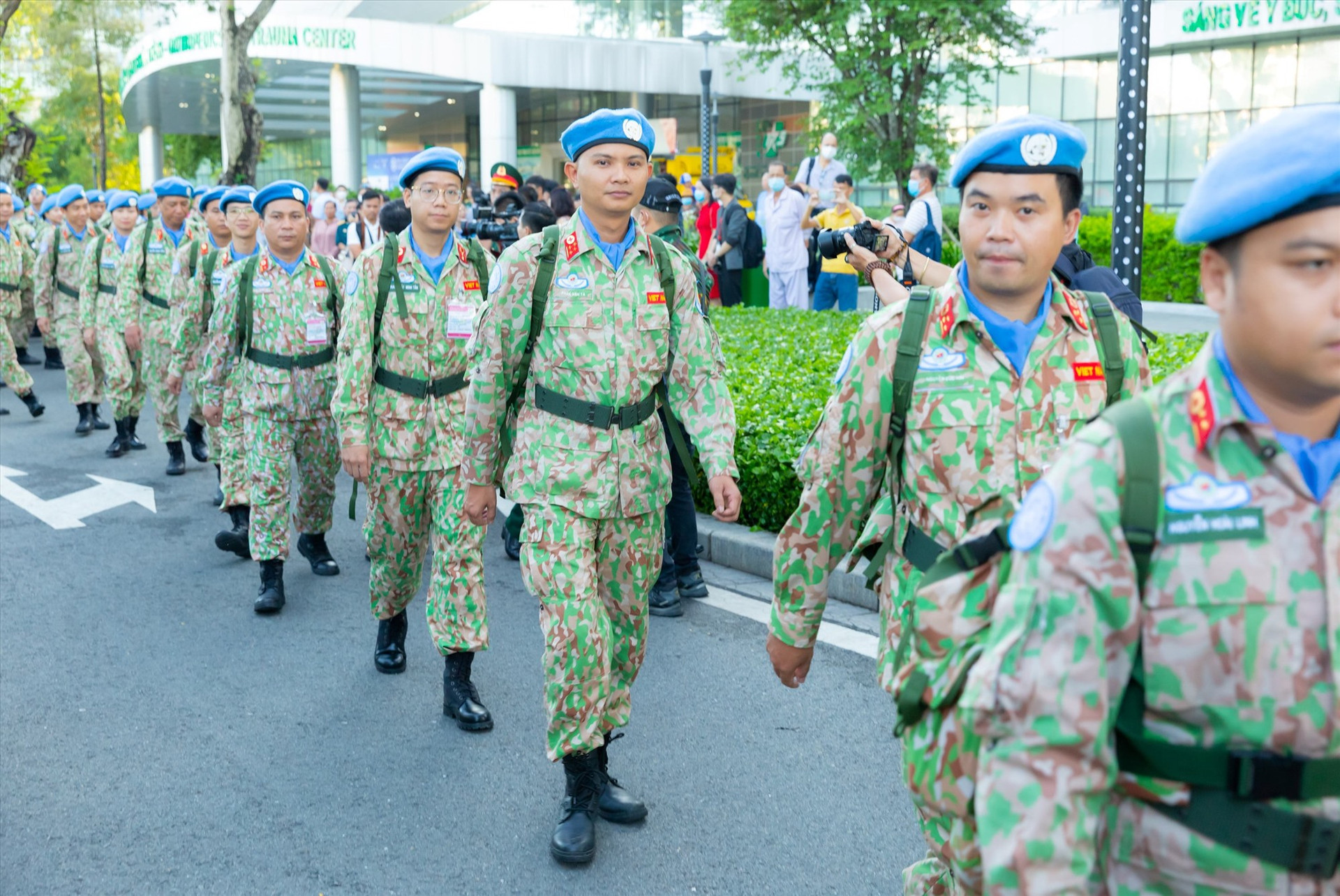 63 chiến sĩ mũ nồi xanh sẵn sàng đi làm nhiệm vụ gì giữ hòa bình. Ảnh: XUÂN KHÁNH