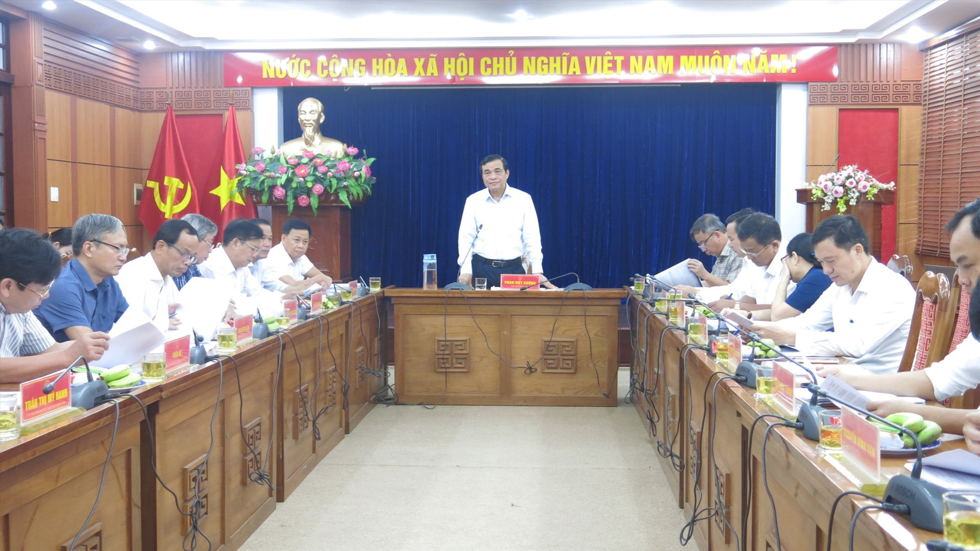 UVTW Đảng, Bí thư Tỉnh ủy, Chủ tịch HĐND tỉnh Phan Việt Cường chủ trì phiên họp