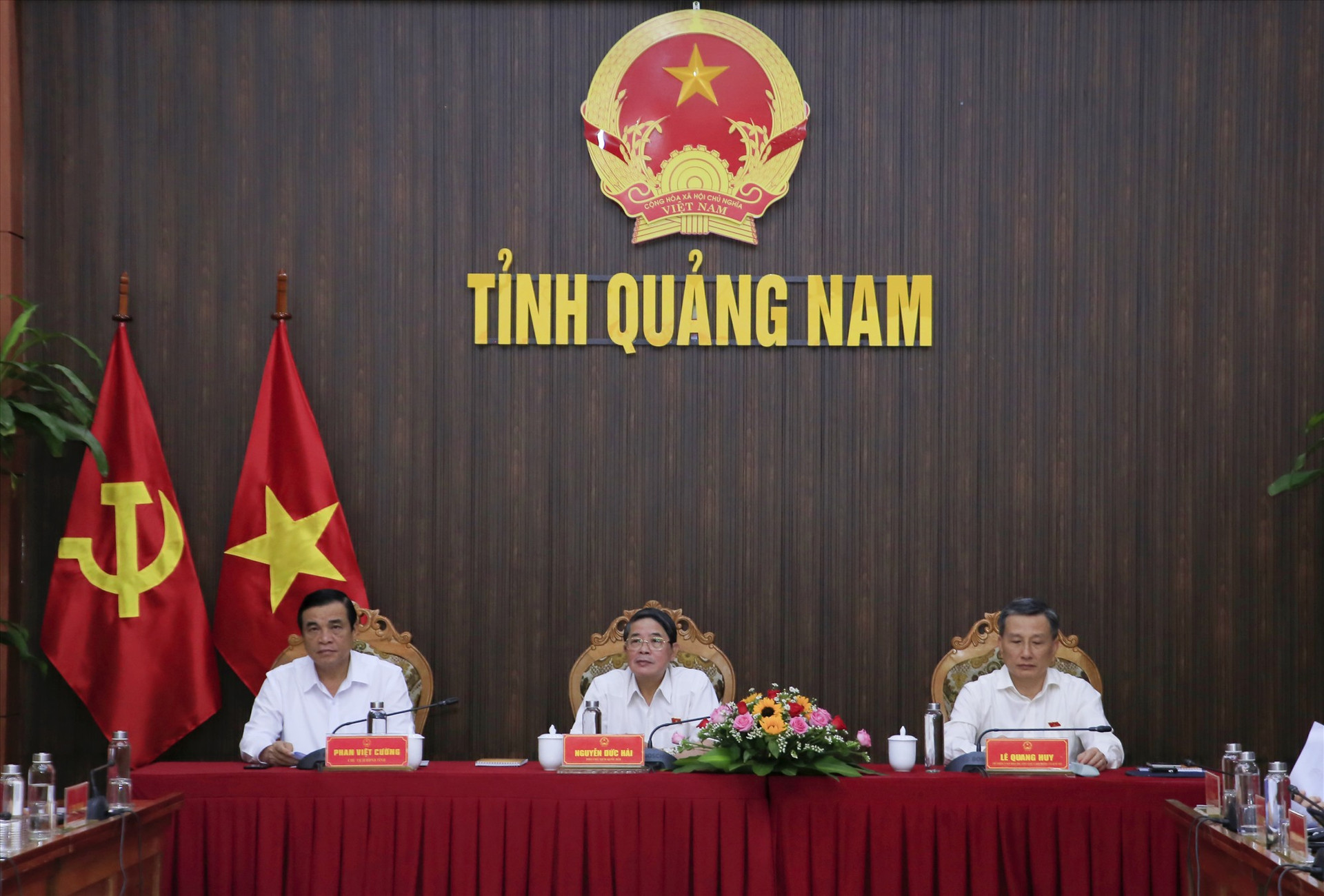 Đồng chí Nguyễn Đức Hải - Ủy viên BCH Trung ương Đảng, Phó Chủ tịch Quốc hội (giữa) đồng chủ trì buổi làm việc. Ảnh: T.C