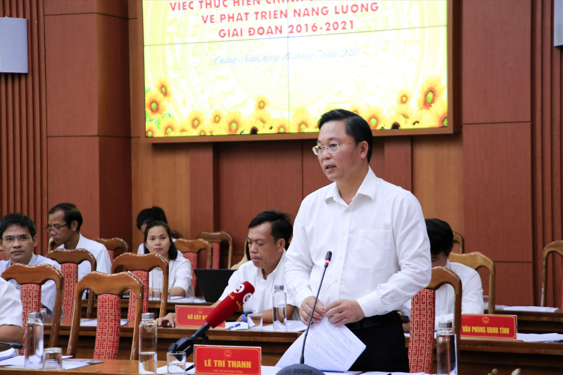 Chủ tịch UBND tỉnh Lê Trí Thanh kiến nghị cần có cơ chế hỗ trợ doanh nghiệp, đặc biệt là doanh nghiệp du lịch để phục hồi sau khó khăn. Ảnh: T.C