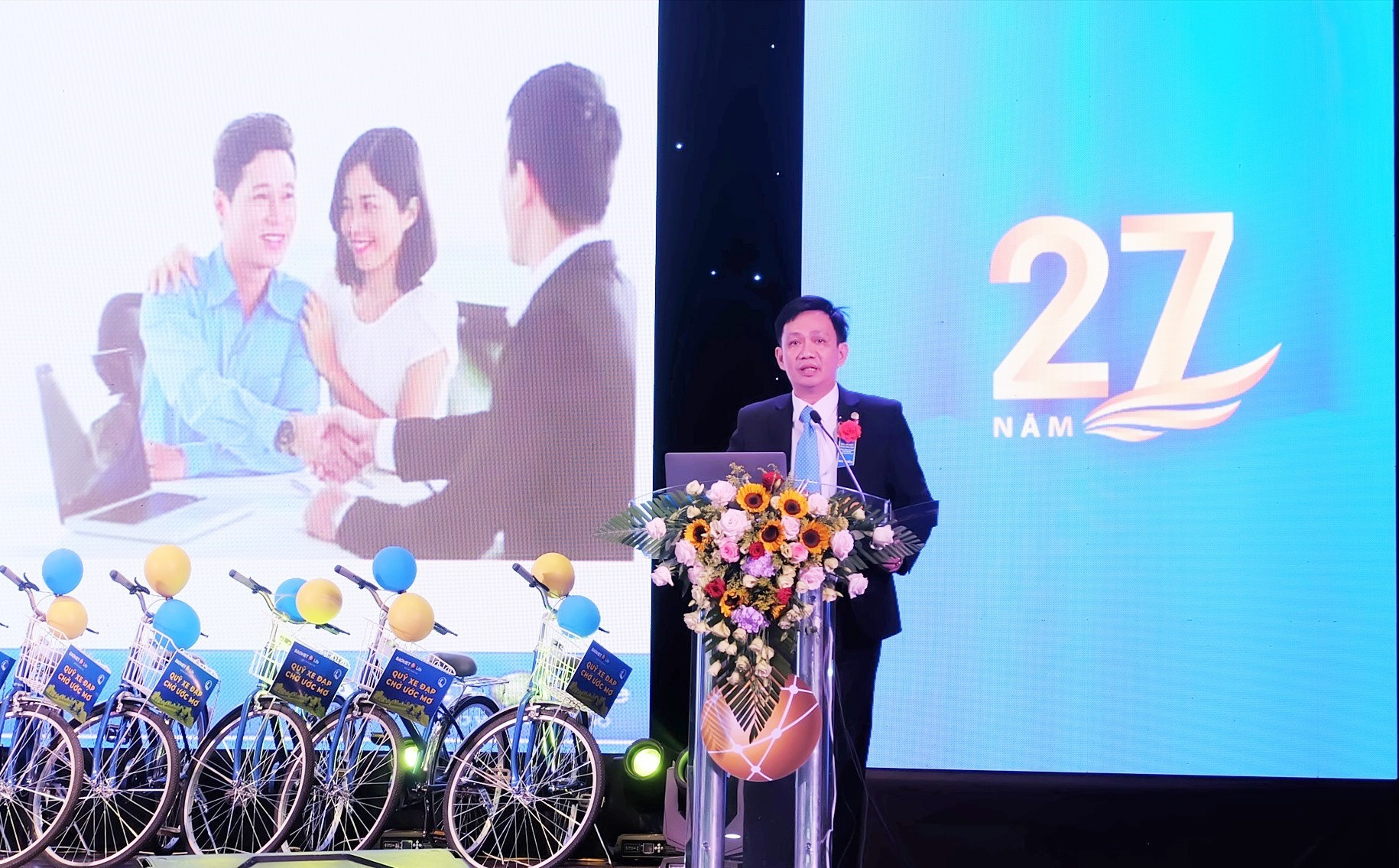 Ông Đỗ Hoàng Anh - Giám đốc Bảo Việt nhân thọ Quảng Nam phát biểu tại chương trình. Ảnh: M.L