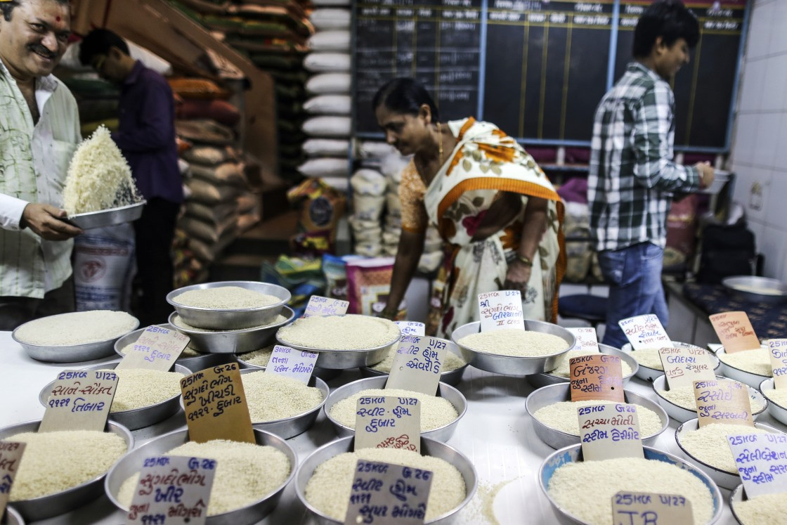 Chợ gạo ở Ấn Độ. Ảnh: Bloomberg