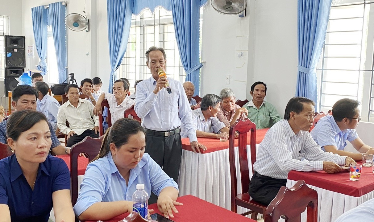 Cử tri huyện Nông Sơn kiến nghị nhiều vấn đề liên quan đến dân sinh. Ảnh: N.P