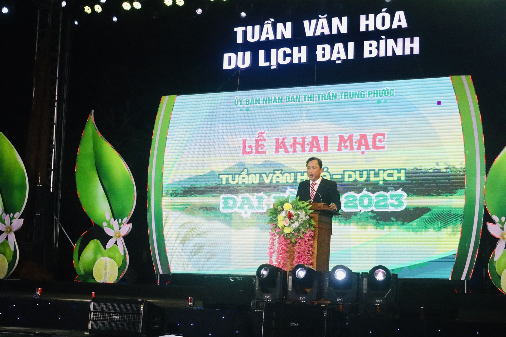 Chủ tịch UBND thị trấn Trung Phước Nguyễn Văn Lanh phát biểu tại lễ khai mạc. Ảnh: Q.T