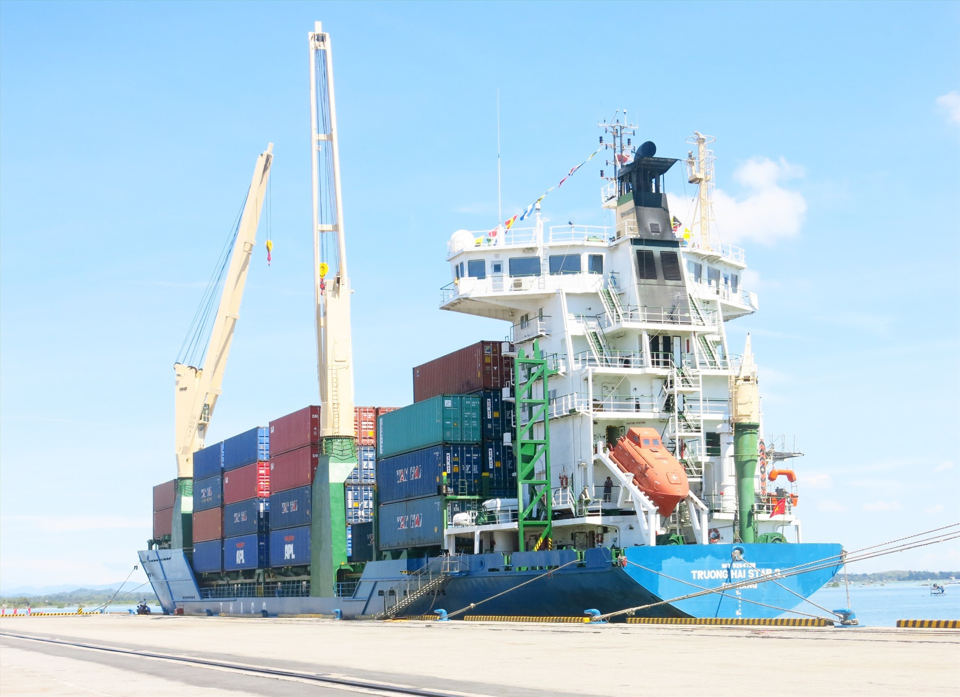 Chu Lai port and Thaco’s mechanical products