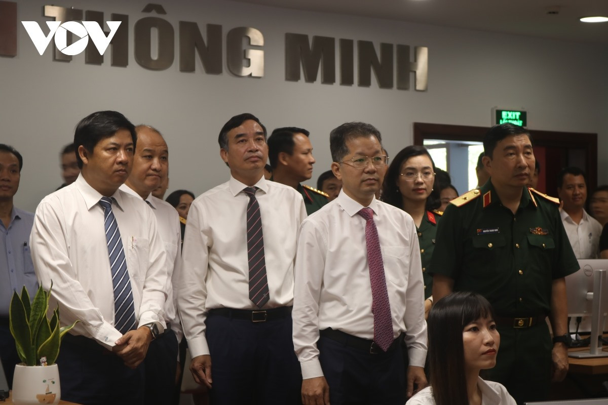 Lãnh đạo thành phố Đà Nẵng tham quan Trung tâm Giám sát điều hành thông minh (IOC)