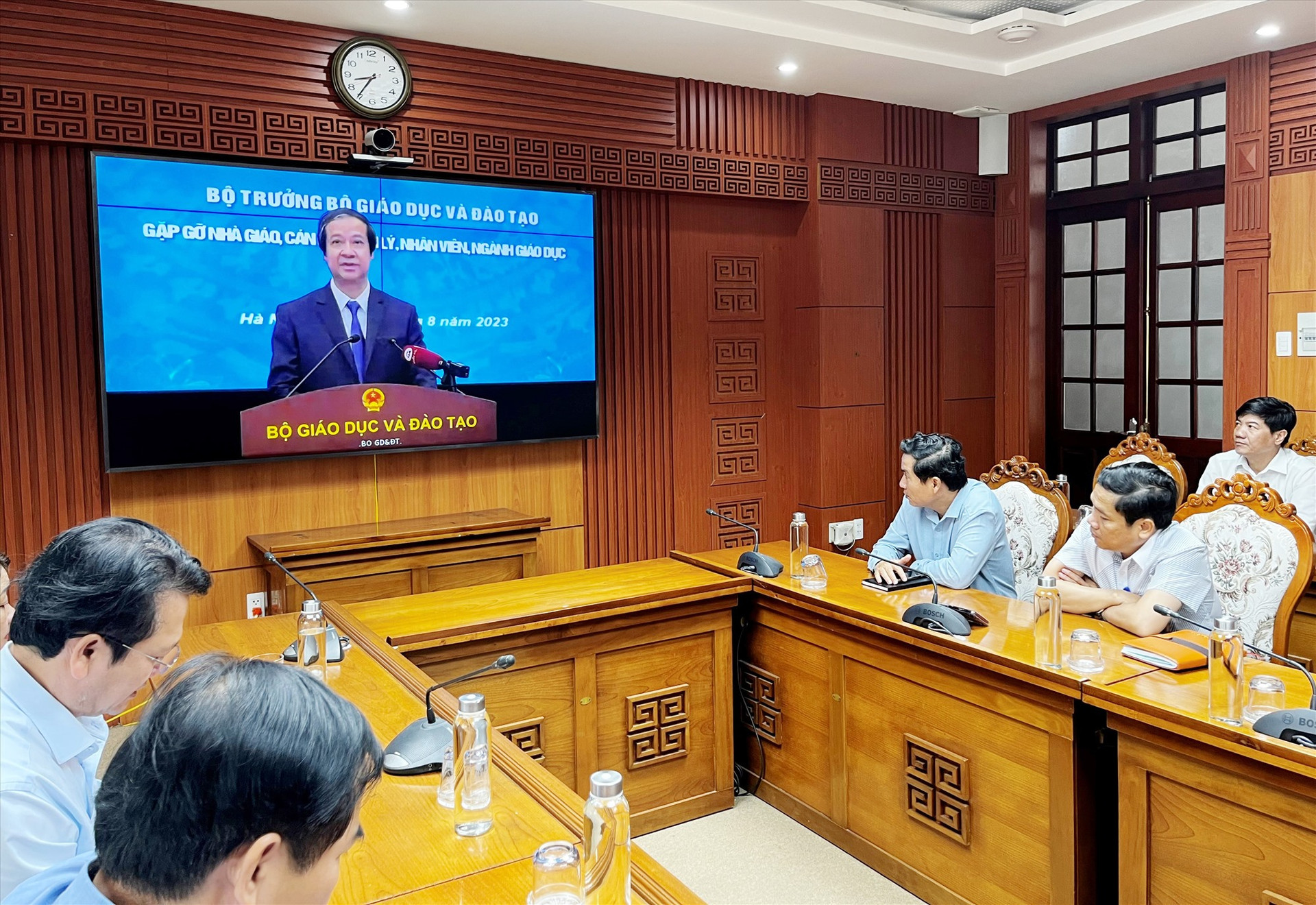 Bộ trưởng Bộ GD-ĐT Nguyễn Kim Sơn gặp gỡ nhà giáo cả nước. Ảnh: X.P