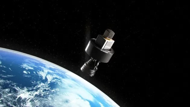 Vệ tinh sản xuất chất bán dẫn trong không gian của Space Forge mang tên ForgeStar - Ảnh: CNBC