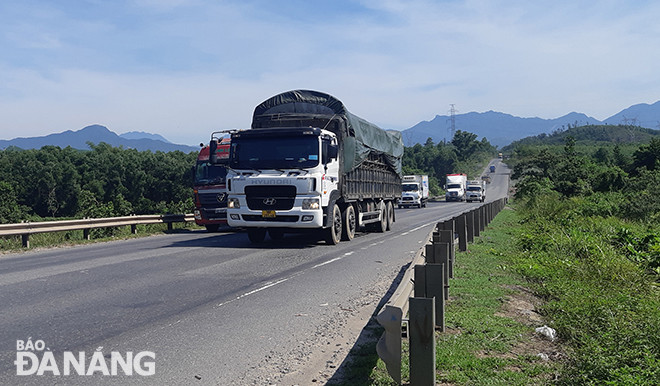 Hiện trạng đoạn tuyến Hòa Liên - Túy Loan. Ảnh: THÀNH LÂN