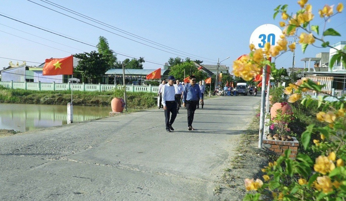 Tuyến đường ĐH01-QS (xã Quế Xuân 2, Quế Sơn) đoạt giải Nhất nội dung thi đường đẹp. Ảnh: PV