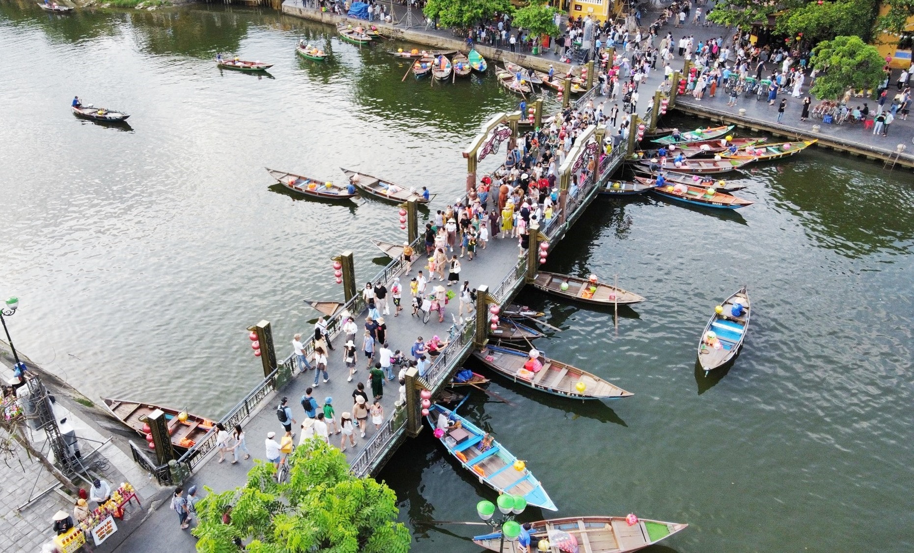 Hội An luôn là điểm đến yêu thích của du khách. Ảnh: H.S