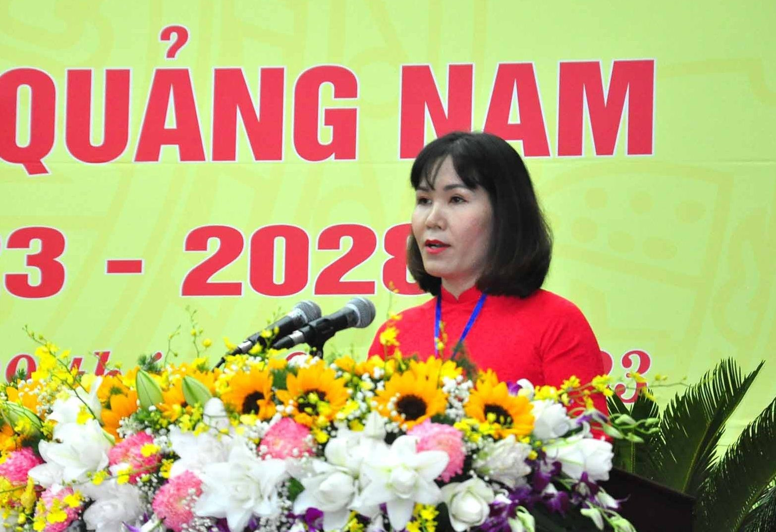 Bà Lê Thị Minh Tâm tái đắc cử Chủ tịch Hội ND tỉnh khóa IX. Ảnh: ĐAN NHI