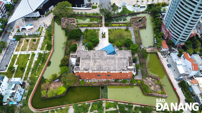 Di tích quốc gia đặc biệt Thành Điện Hải mang trong mình giá trị to lớn gắn liền với cuộc kháng chiến chống liên quân Pháp - Tây Ban Nha của quân và dân Đà Nẵng.  Ảnh: XUÂN DŨNG